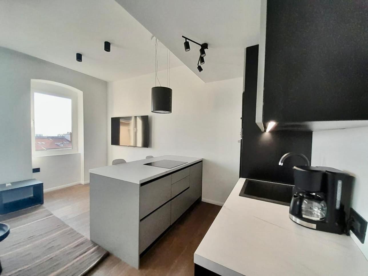 Jadabell 1 & 2 With Sea View Apartment Rijeka Ngoại thất bức ảnh